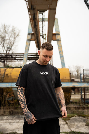Feel The Frequency // Sprayed Washed Heavy Tee